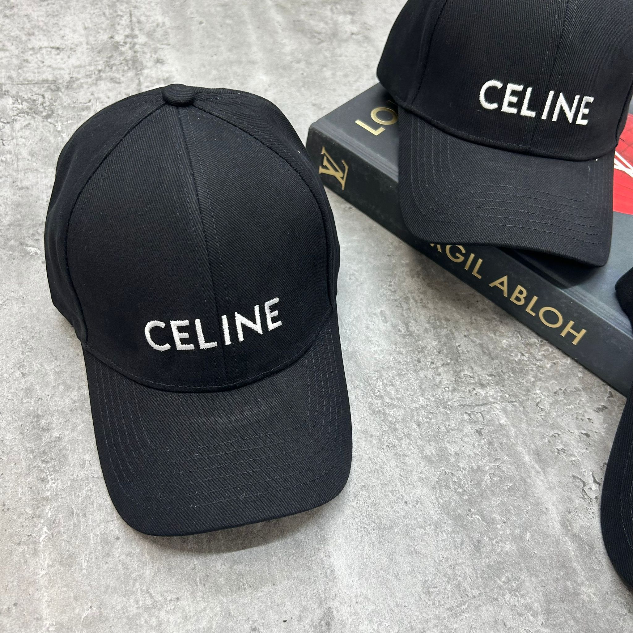 CELINE - CAP - BLACK