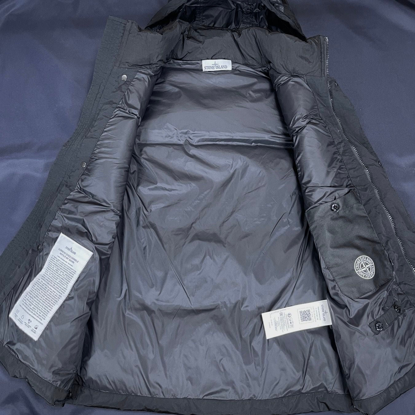 (PRE-ORDER) STONE ISLAND - GILET