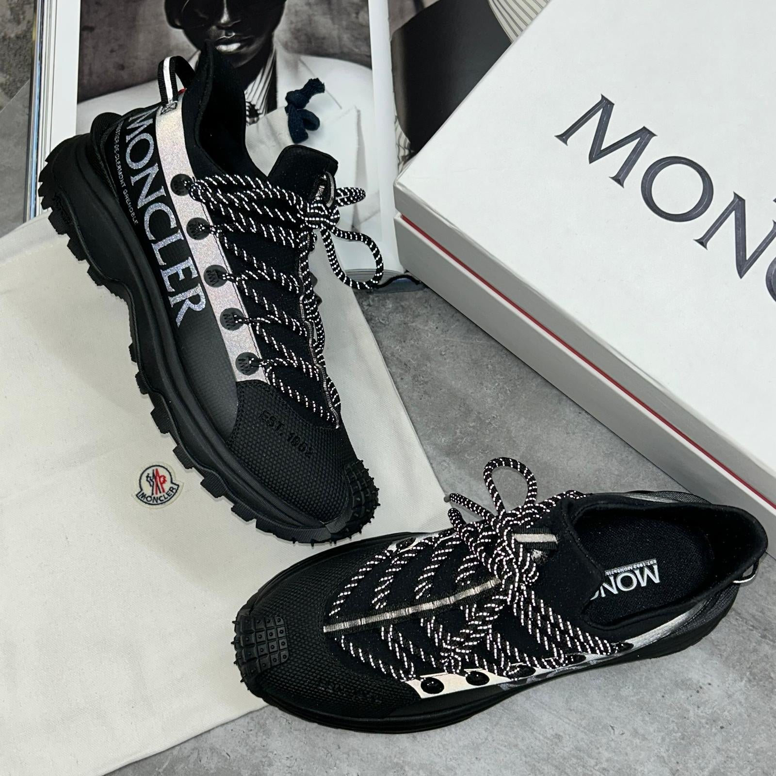 MONCLER - TAILGRIP TRAINERS - BLACK