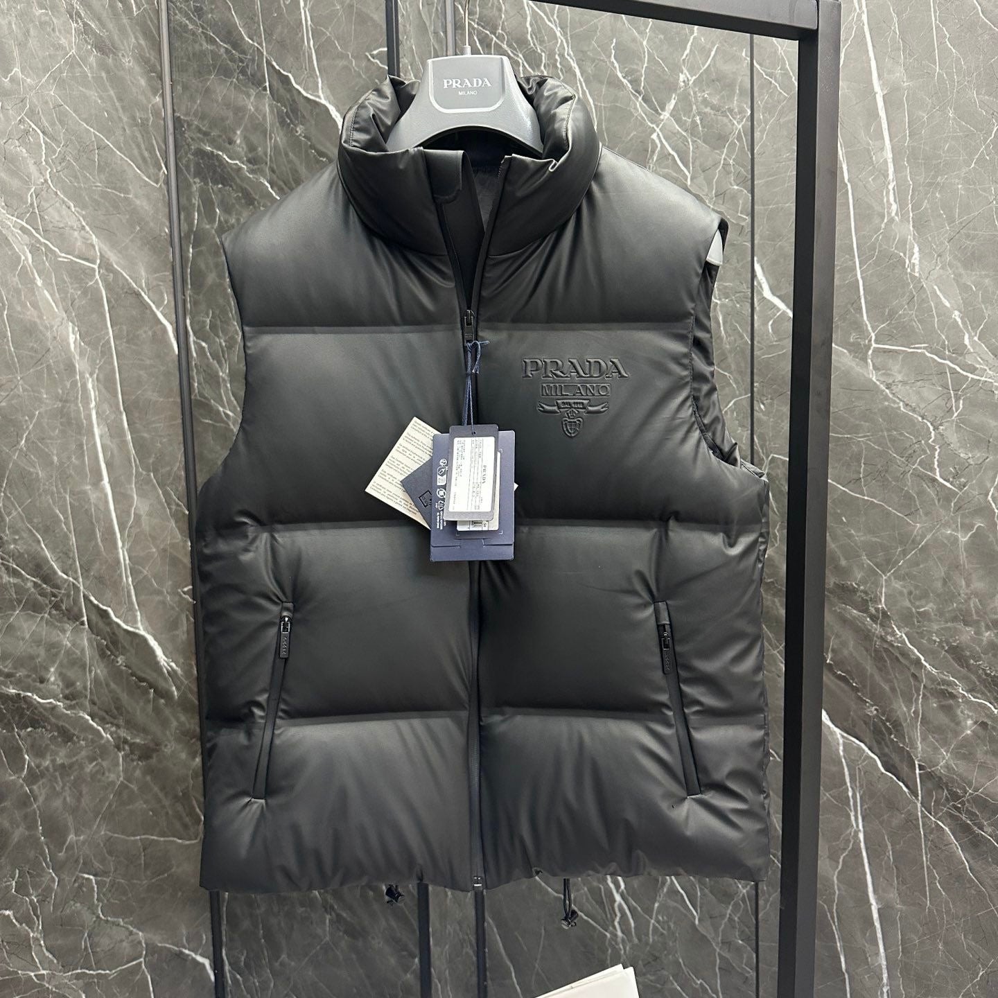 (PRE-ORDER) PRADA - GILET - BLACK